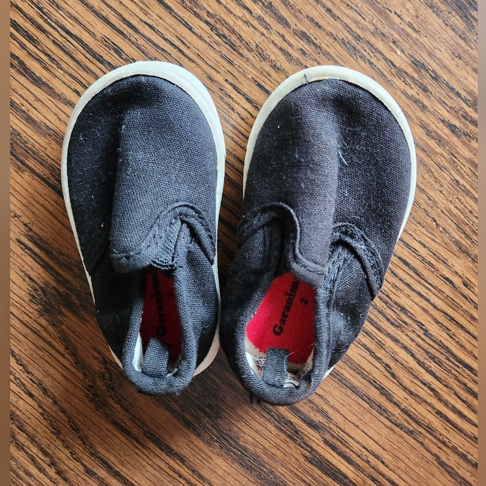 Garanamals canvas shoes